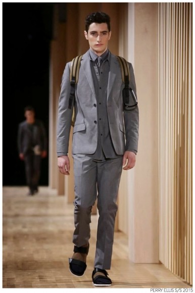 Perry Ellis Returns to New York Fashion Week with Graphic Spring/Summer ...