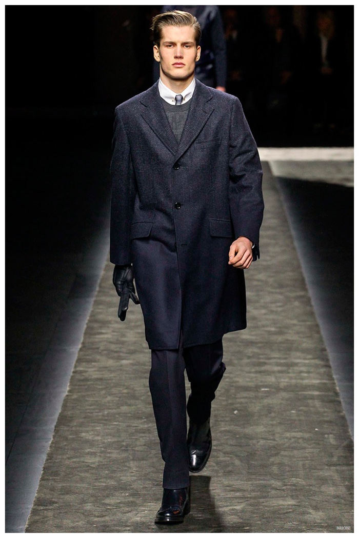 Brioni Celebrates 70th Anniversary with Fall/Winter 2015 Runway Show ...