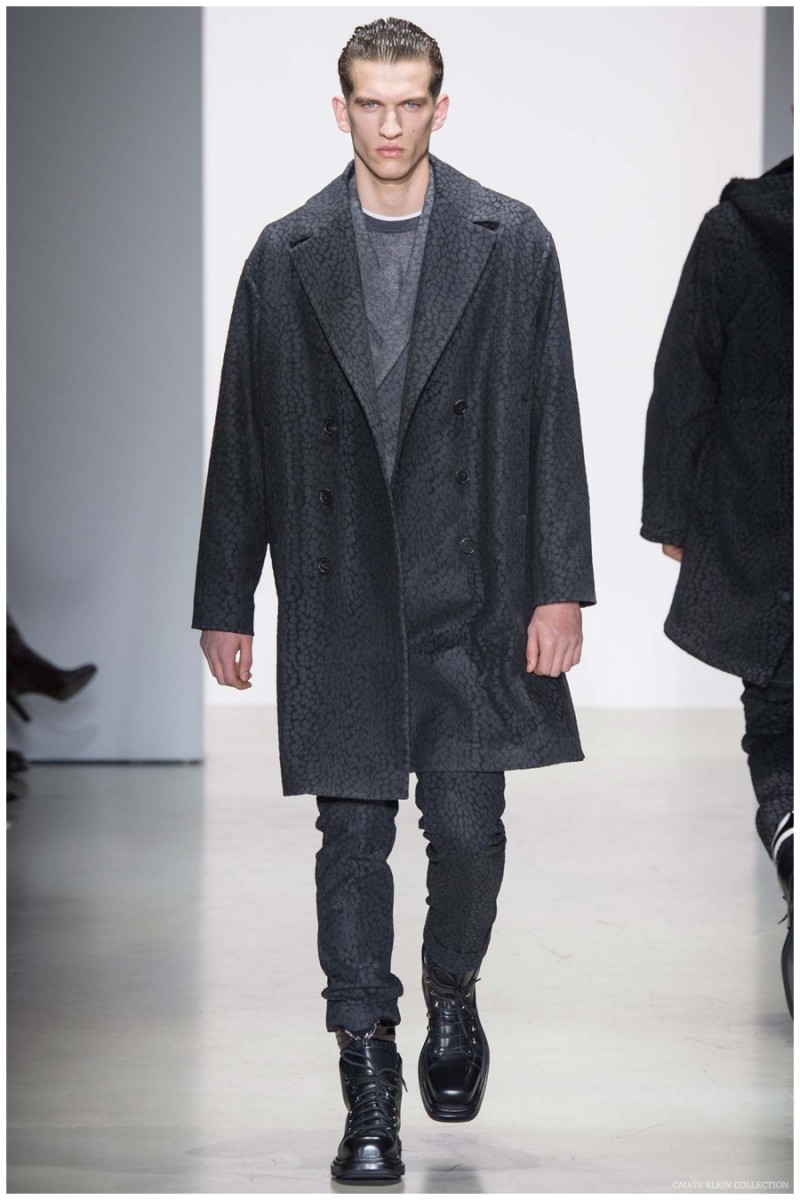 Calvin Klein Collection Fall/Winter 2015: Animal Prints & Vinyl Deliver ...