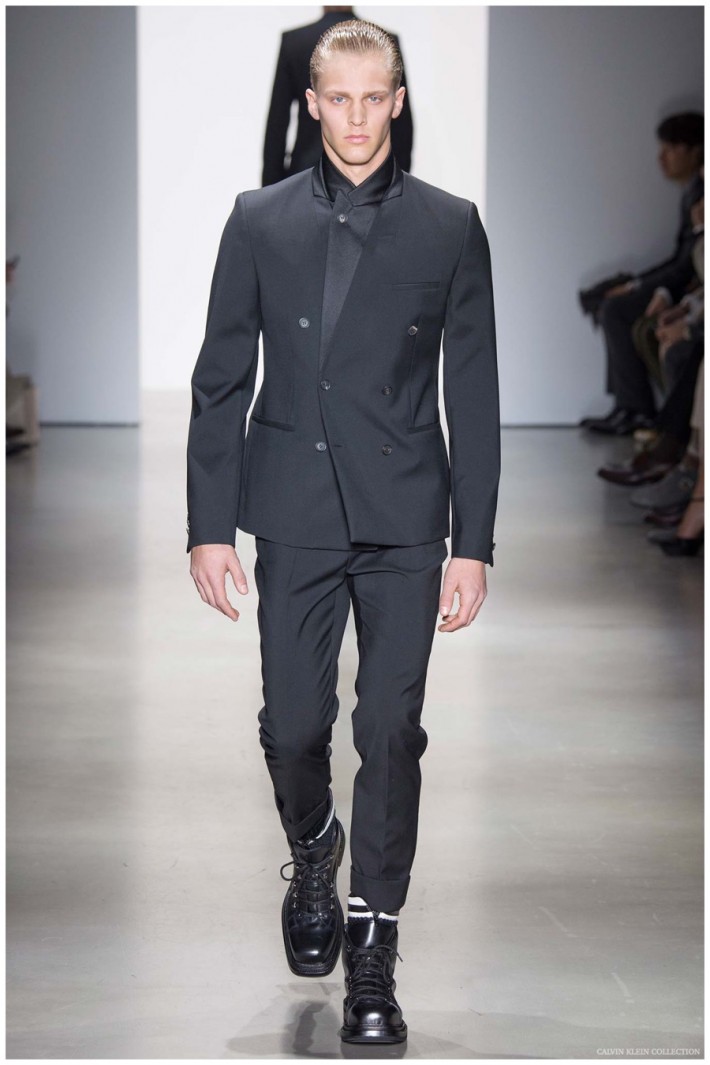 Calvin Klein Collection Fall/Winter 2015: Animal Prints & Vinyl Deliver ...