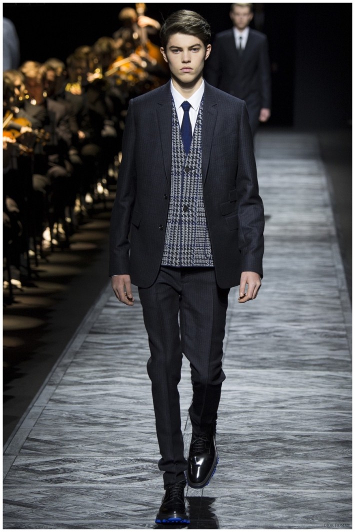 Dior Homme Fall/Winter 2015 Menswear Collection: A Formal Affair – The ...