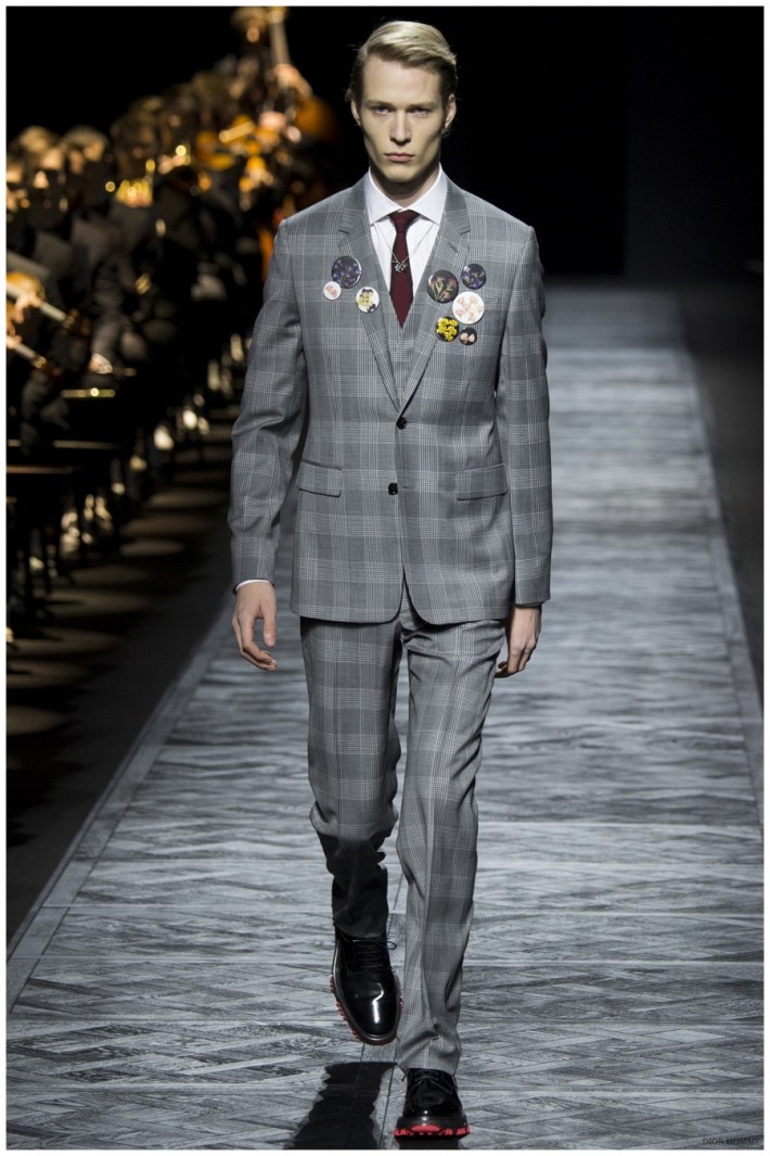 Dior Homme Fall/Winter 2015 Menswear Collection: A Formal Affair – The ...