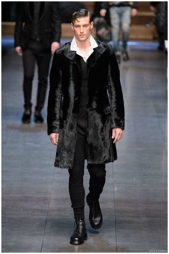 Dolce & Gabbana Fall/Winter 2015 Menswear Collection Celebrates Family ...