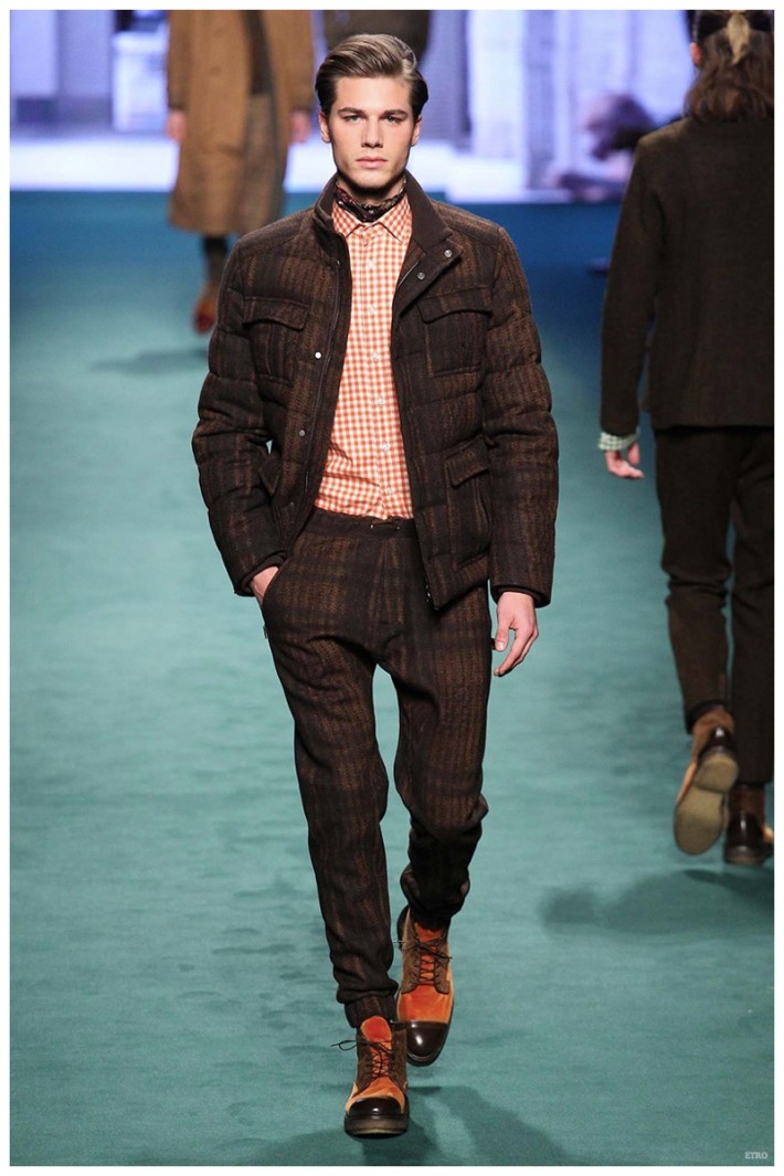 Etro Fall/Winter 2015 Menswear Collection: Military-Inspired Looks Get ...