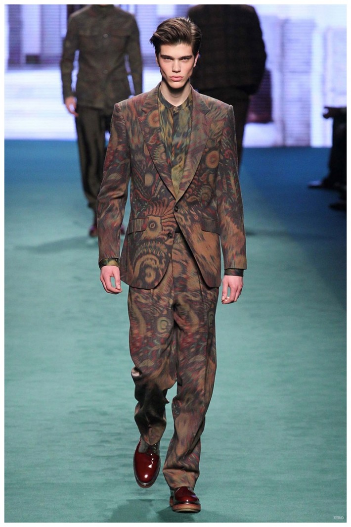 Etro Fall/Winter 2015 Menswear Collection: Military-Inspired Looks Get ...