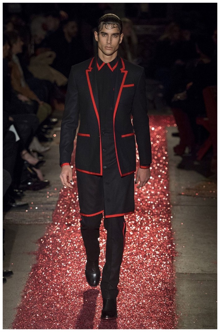 Givenchy Fall/Winter 2015 Menswear Collection: Devil's in the Details ...