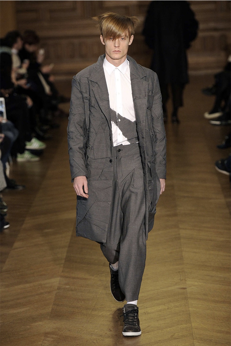 Paris Fashion Week Fall/Winter 2015 Roundup: JUUN.J, Umit Benan + More ...