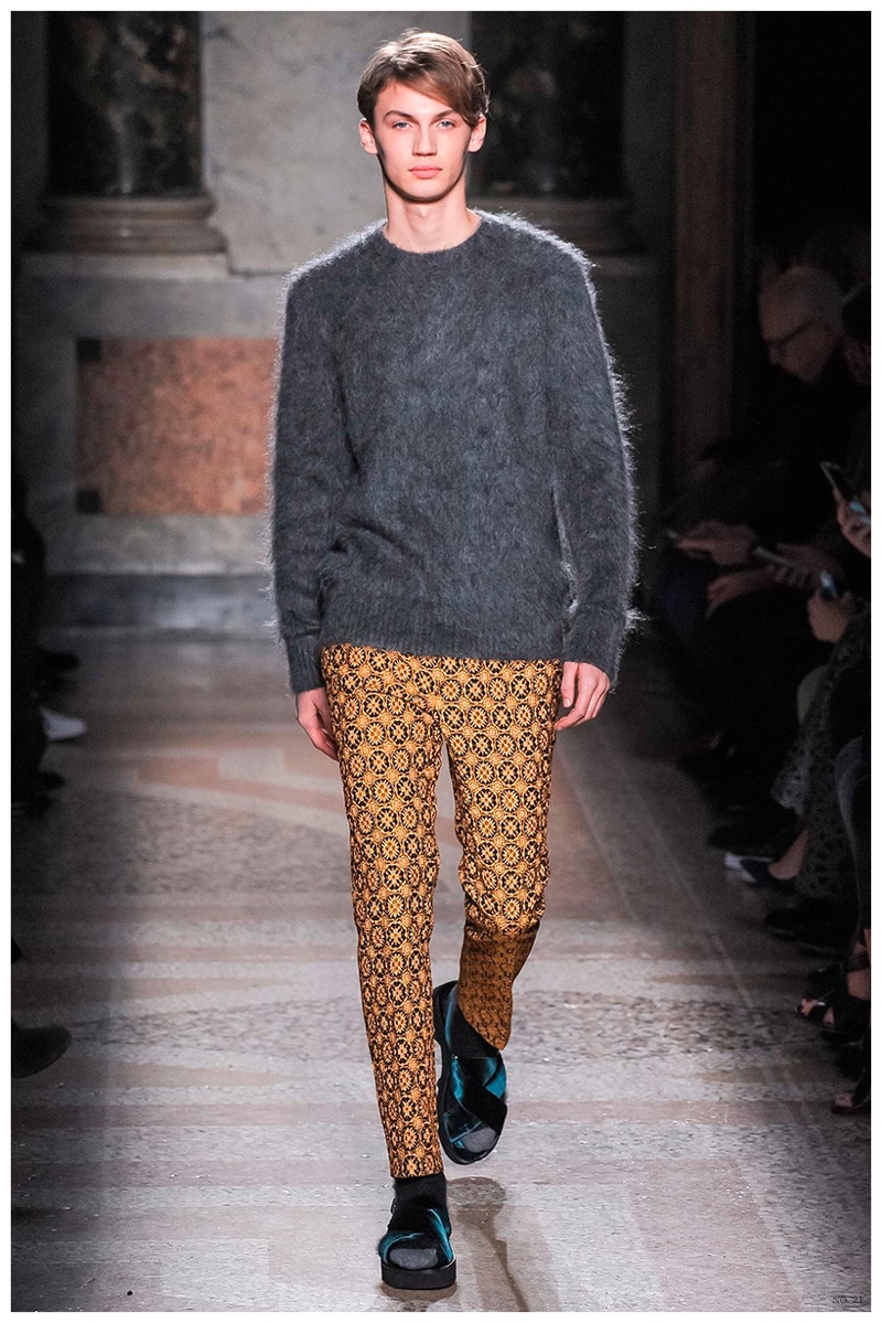 No. 21 Fall/Winter 2015 Menswear Collection: Sporty Fashions Get the ...