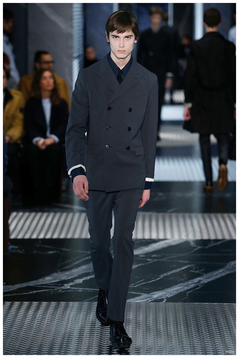 Prada Fall/Winter 2015 Menswear Collection: Black Minimalism – The ...