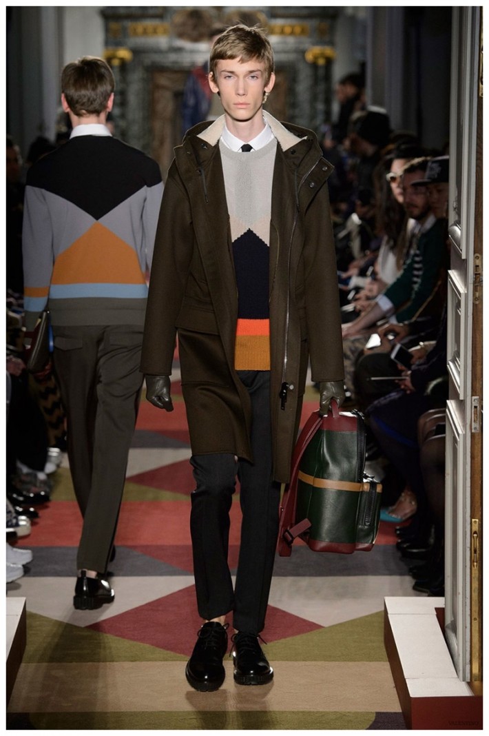 Valentino Fall/Winter 2015 Menswear Collection: Geometric Print ...