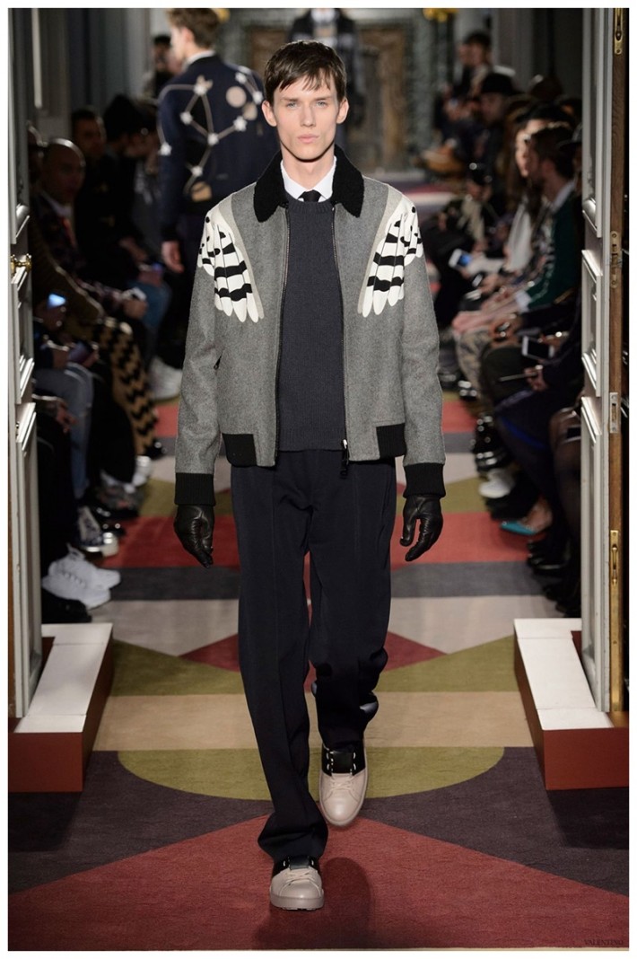 Valentino Fall/Winter 2015 Menswear Collection: Geometric Print ...