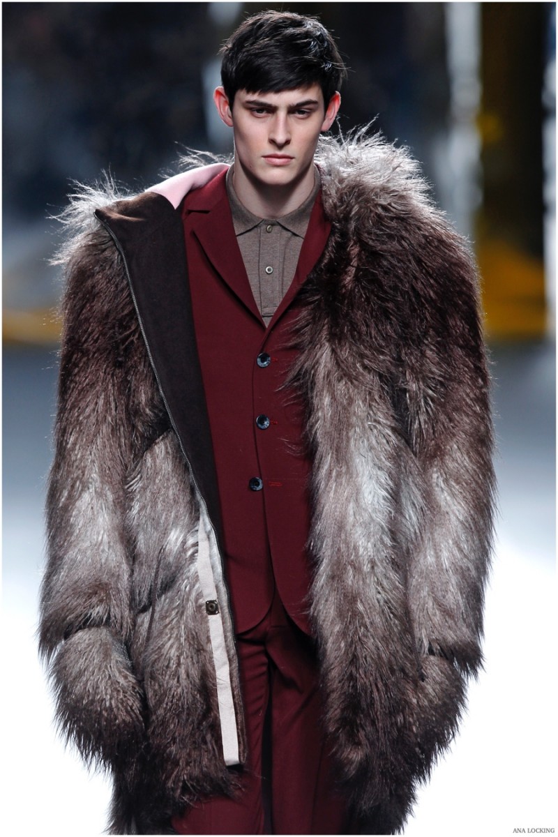 Doppelgänger: Ana Locking Delivers Furs & Prints for Fall/Winter 2015 ...