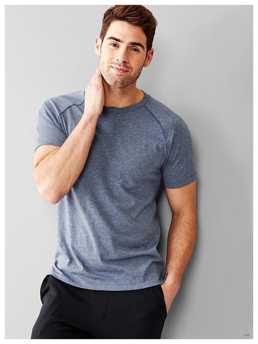 Gap Gym Wear: Chad White Goes Sporty in Active Men's Gym Styles