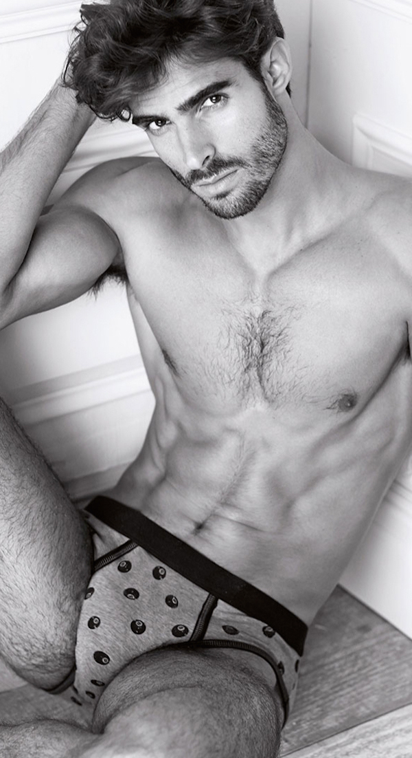 Juan Betancourt Models Intimissimi Underwear + Loungewear – The Fashionisto