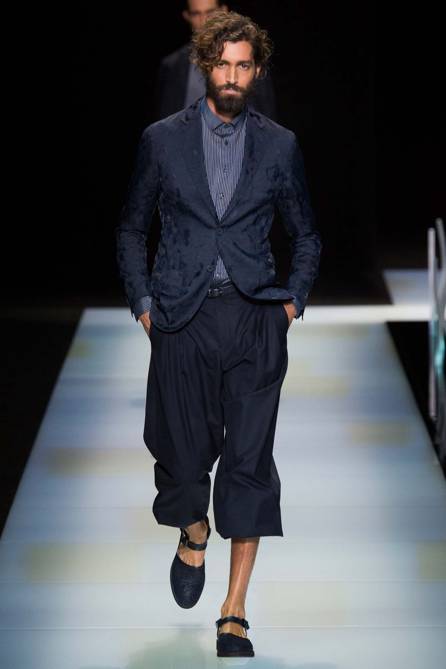 Giorgio Armani Spring/Summer 2016 Menswear Collection | Milan Fashion Week