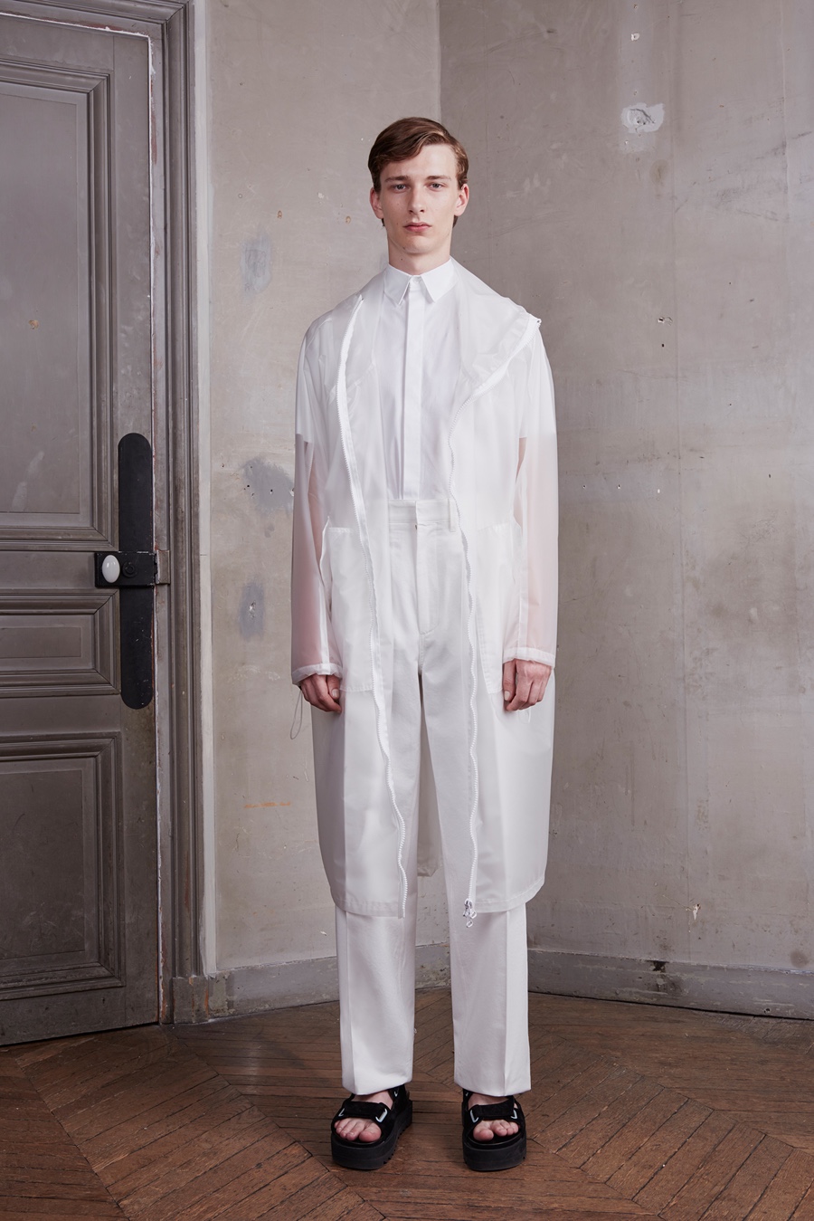 Off-White Spring/Summer 2016 Menswear Collection | Paris Fashion Week ...
