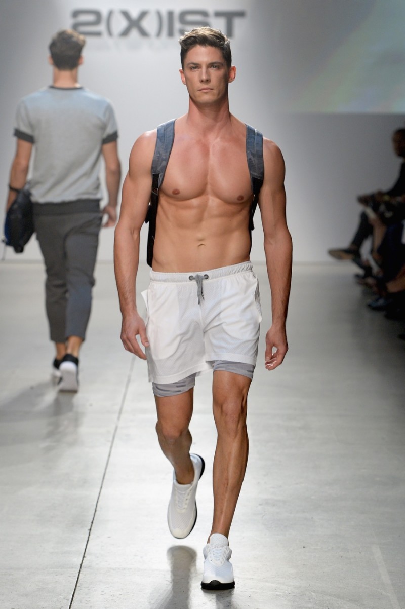 2(X)IST Spring/Summer 2016 Runway Show Pictures