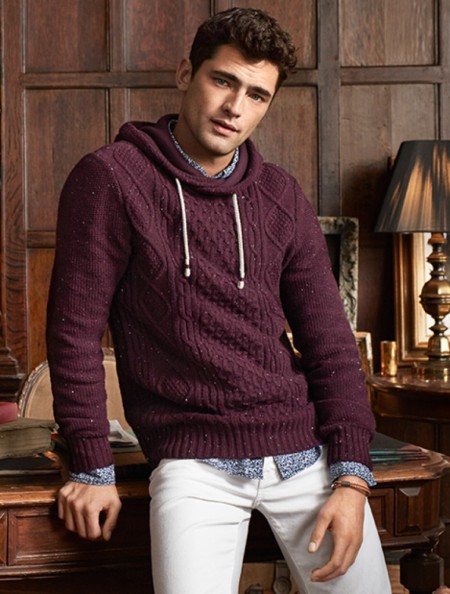 H&M: Sean O'Pry Models Winter Essentials – The Fashionisto