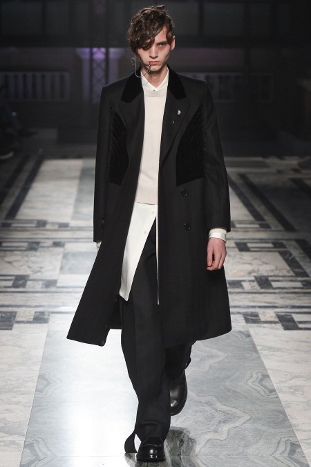 Alexander McQueen 2016 Fall/Winter Men's Collection