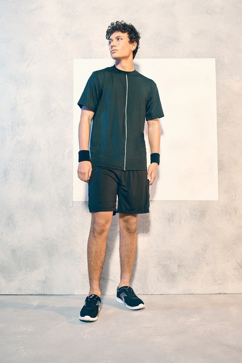 Boohoo-Men-2016-Noir-Sport-Active-Styles-002