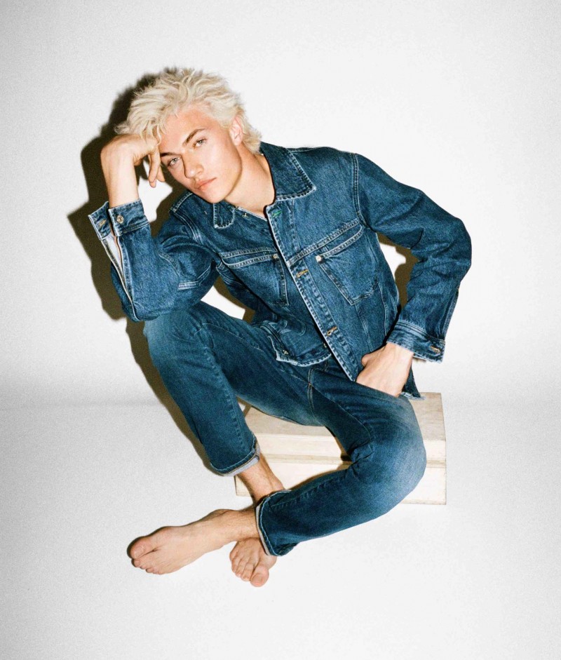 Perfekt hektar lav lektier Tommy Hilfiger Embraces 90s Nostalgia with Campaign Starring Lucky Blue  Smith – The Fashionisto
