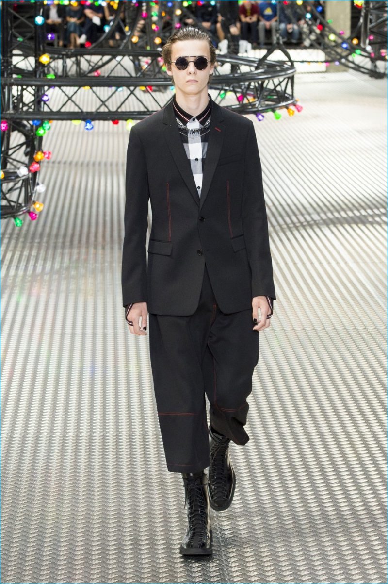 Dior Homme 2017 Spring/Summer Runway Collection