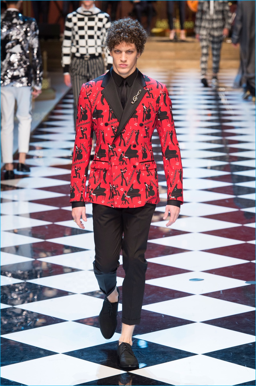 Dolce & Gabbana 2017 Spring/Summer Men's Runway Collection