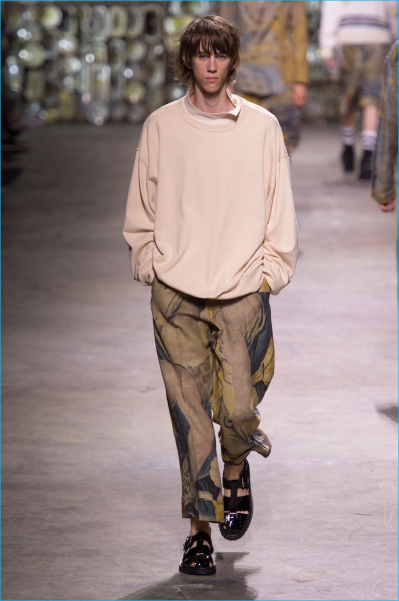 Dries Van Noten 2017 Spring/Summer Men's Runway Collection