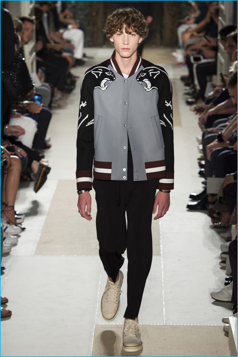 Valentino 2017 Spring/Summer Men's Runway Collection