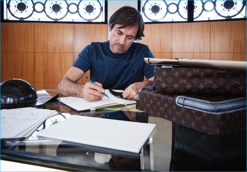 Marc Newson Designs New Louis Vuitton Rolling Luggage