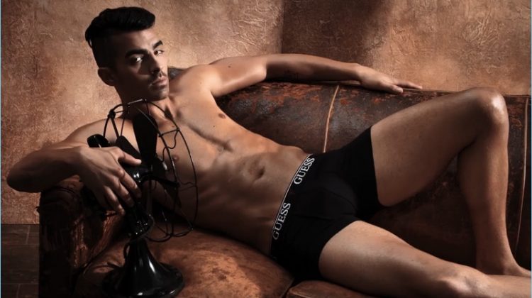 Campaign Shoot: Joe Jonas goes shirtless, posing for GUESS Underwear's spring-summer 2017 campaign.