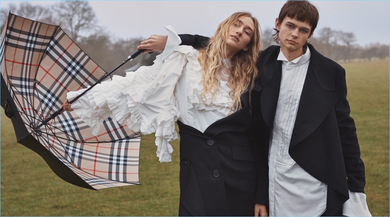 Burberry Spring 2017 Campaign | The 