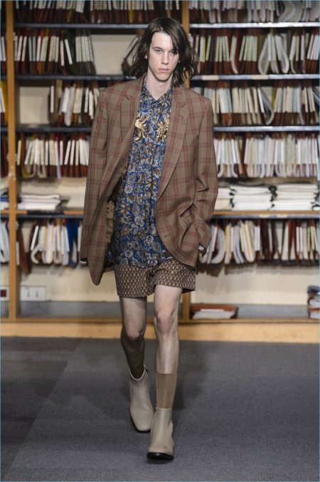 Dries Van Noten Channels 80s Style for Spring '18 Collection – The ...