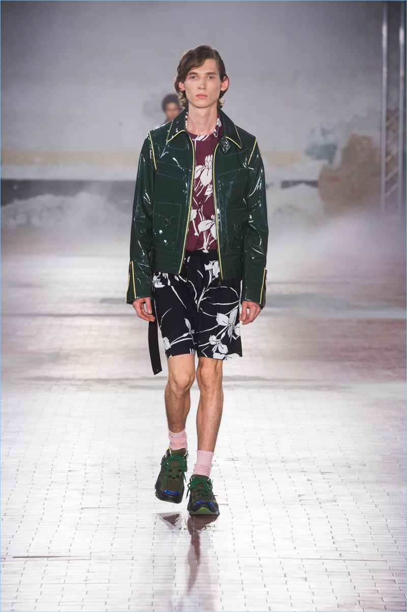 N°21 Spring/Summer 2018 Men's Runway Collection