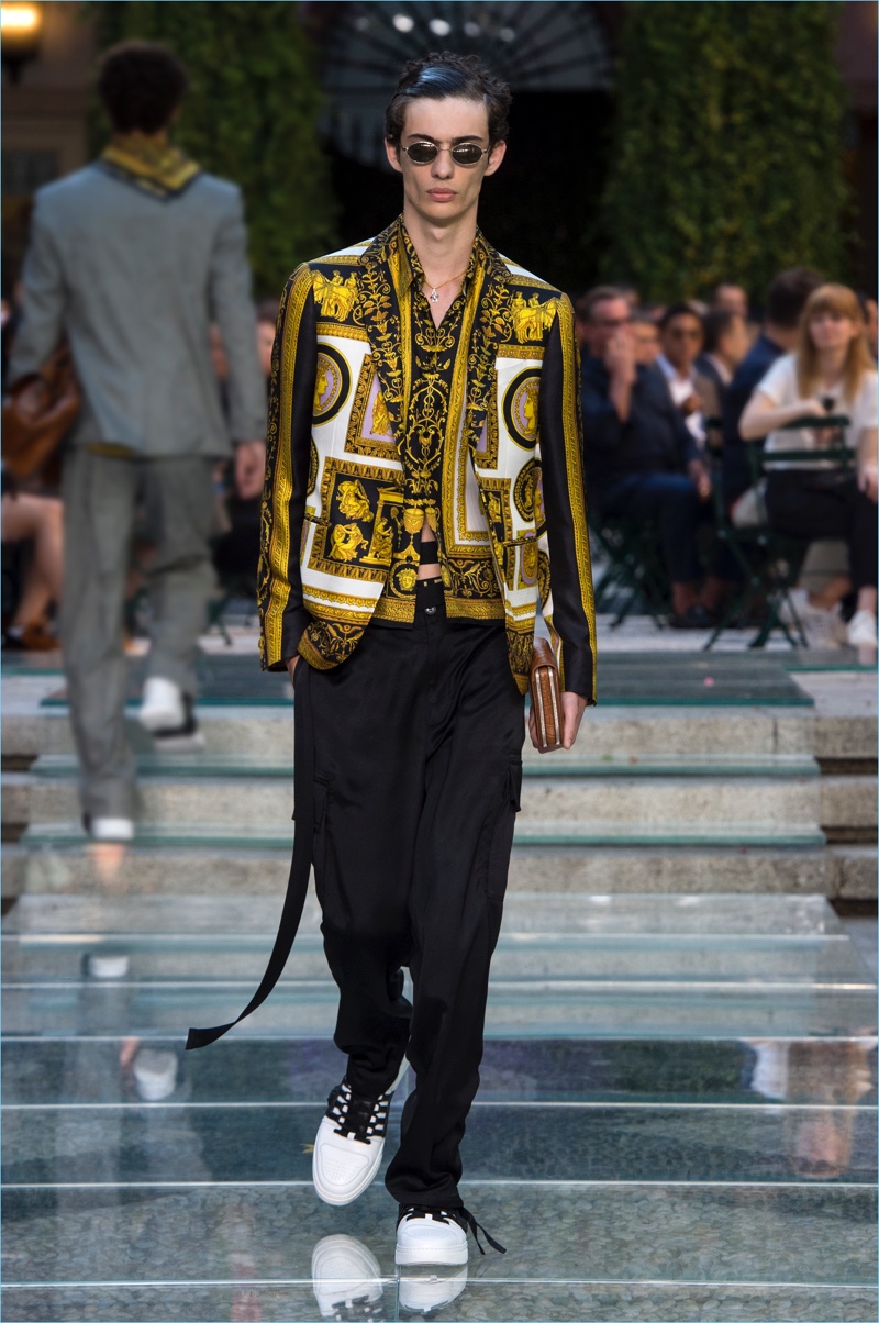 Versace Spring/Summer 2018 Men's Collection