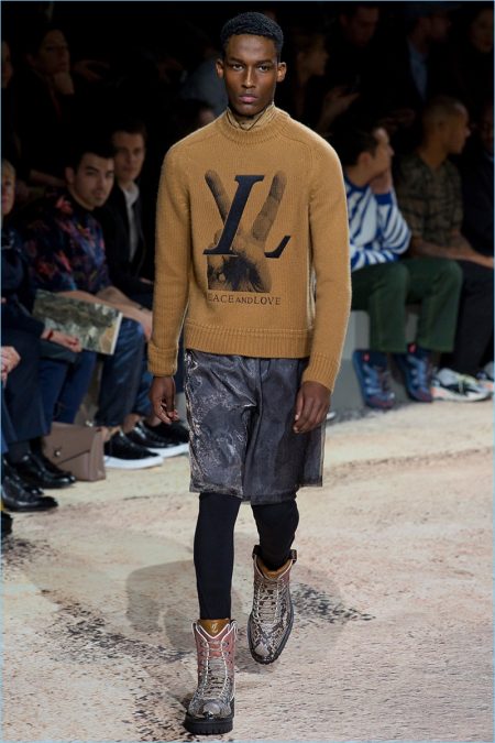 Louis Vuitton Men's Fall/Winter 2011 Collection  Mens fall, Mens fashion  casual wear, Louis vuitton men
