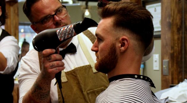 Man Blowdryer Barber Shop