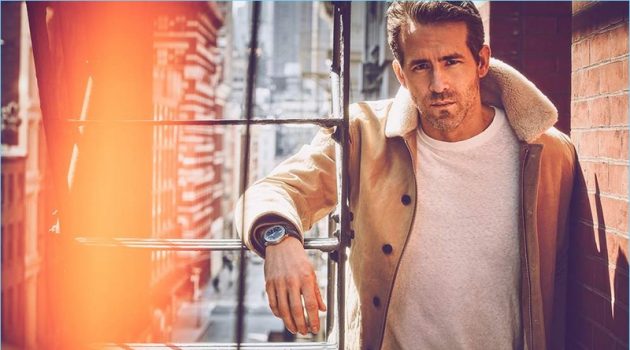 Ryan Reynolds wears a Kent & Curwen jacket with a Simon Miller t-shirt. He also wears Monitaly trousers and a Piaget watch.