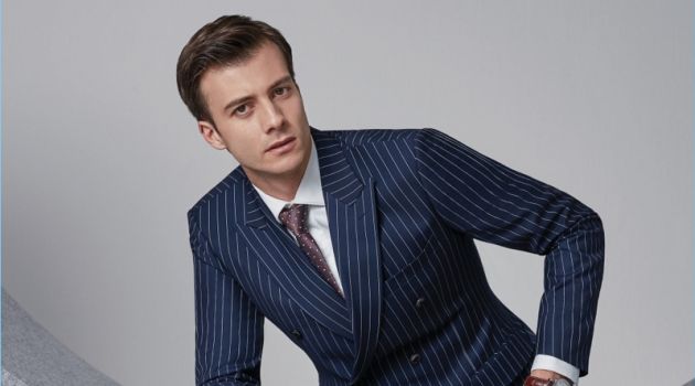 Donning a pinstripe suit, Gilberto Fritsch stars in Tandy's spring-summer 2018 campaign.