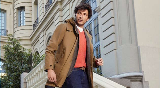 Stepping out, Andres Velencoso stars in Cortefiel's fall-winter 2018 campaign.