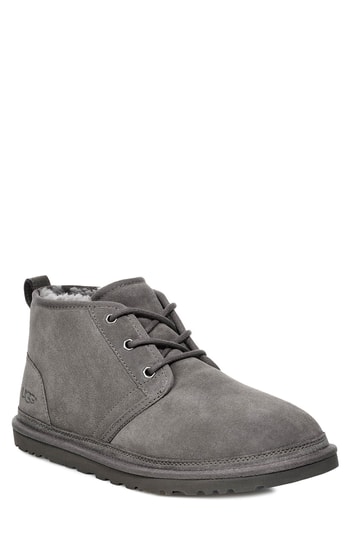 grey ugg boots