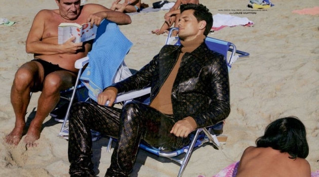 Garrett Neff stars in a new editorial for the pages of GQ Germany.