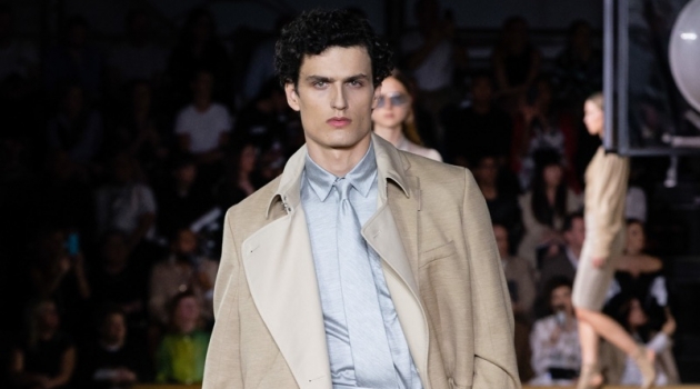 Burberry Spring Summer 2020 Mens Runway Collection 003