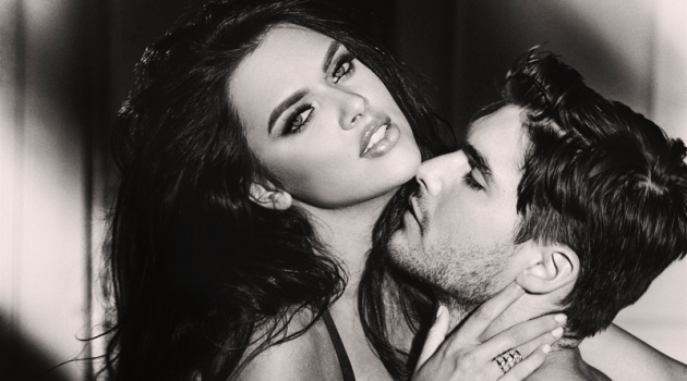 Models Kelsie Smeby and Charlie Matthews front the GUESS Seductive Noir fragrance campaign.