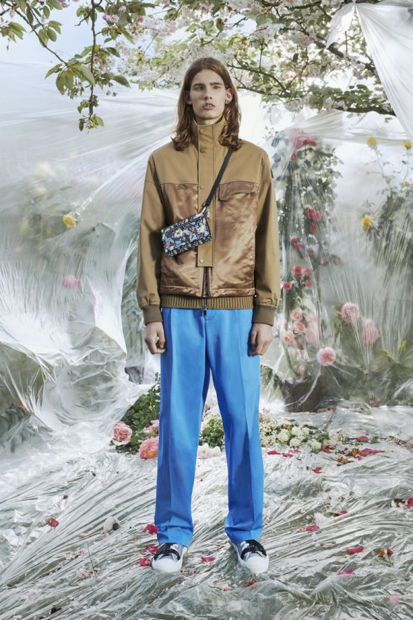Dior Men Champions Utility-Chic Menswear for Resort '20 Collection ...