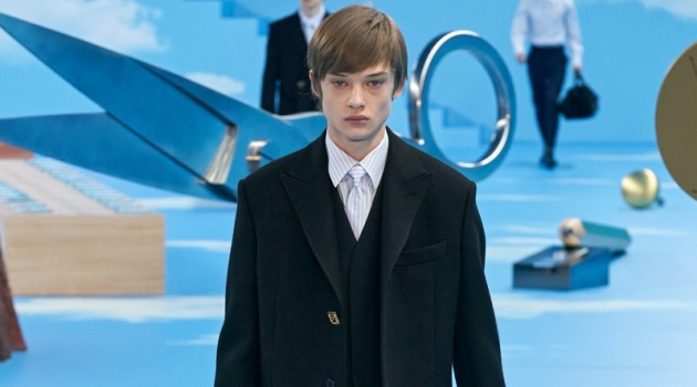 Louis Vuitton Fall Winter 2020 Mens Collection Runway 005