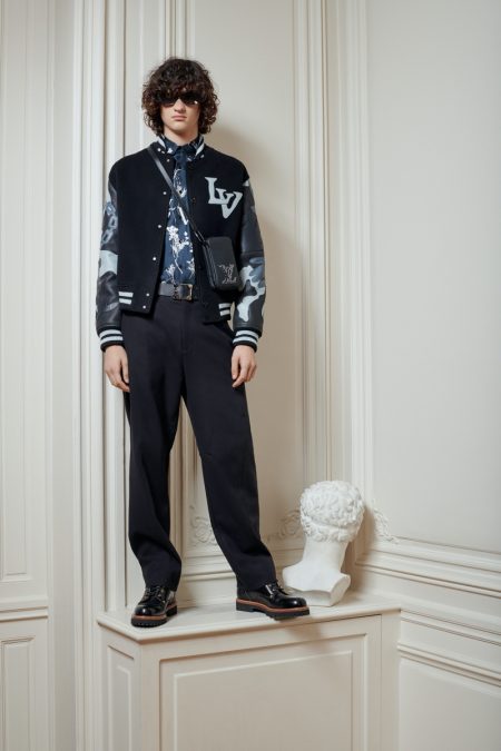 Louis Vuitton Pre-Fall 2020 Men's Lookbook (Louis Vuitton)