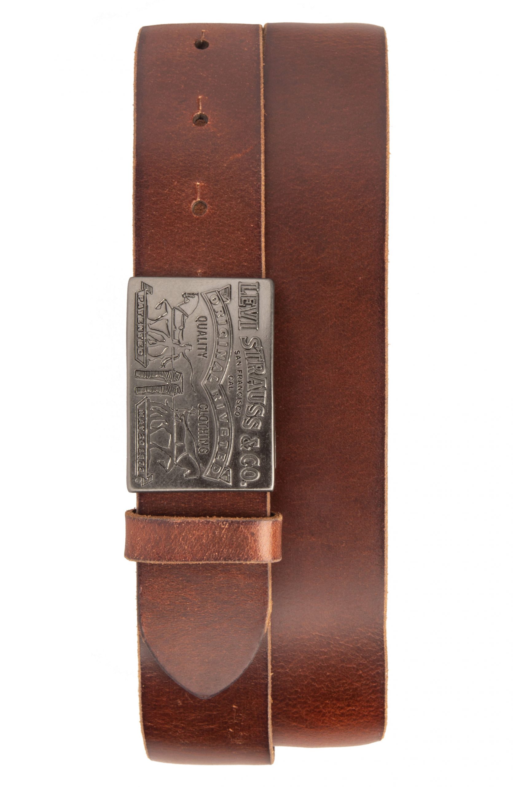 levi's men's leather belt with plaque buckle