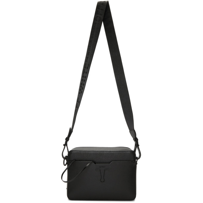 black crossbody camera bag