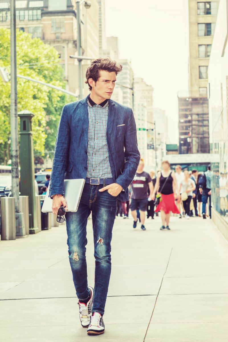 Mix and match: Men's fashion tips from the pros 